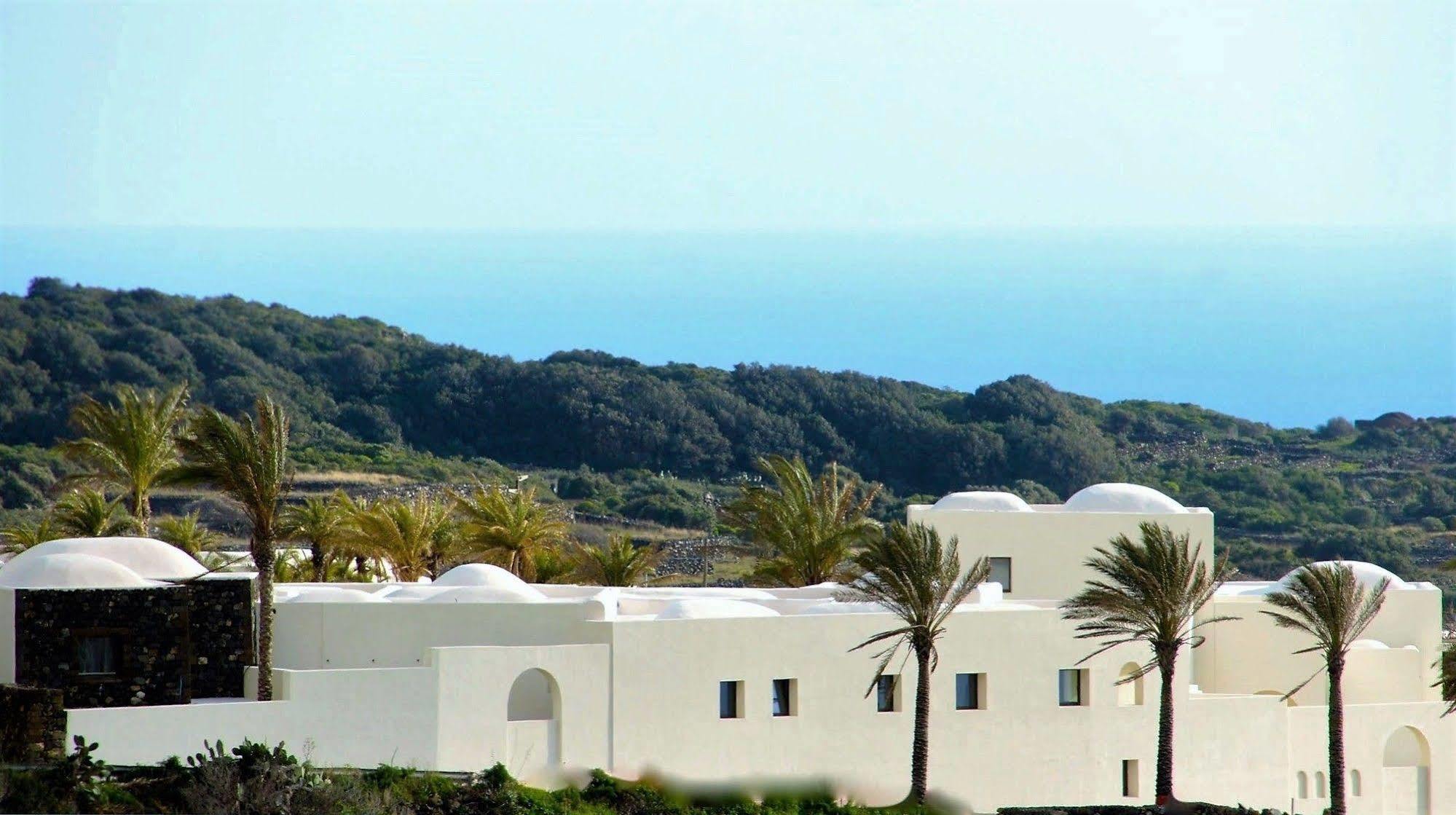 Sikelia Luxury Hotel Scauri  Exterior photo